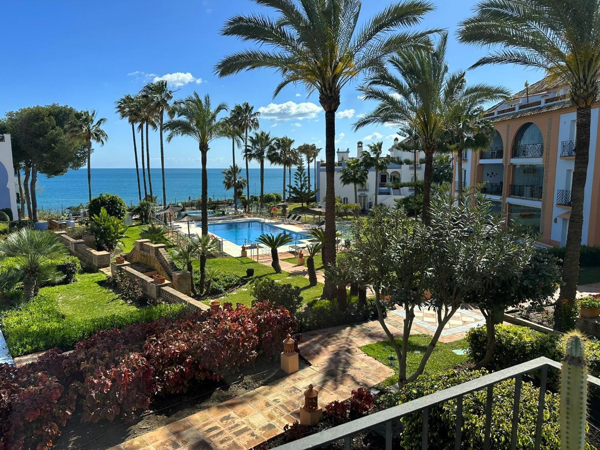 La Perla De Marakech Leilighet Estepona Eksteriør bilde